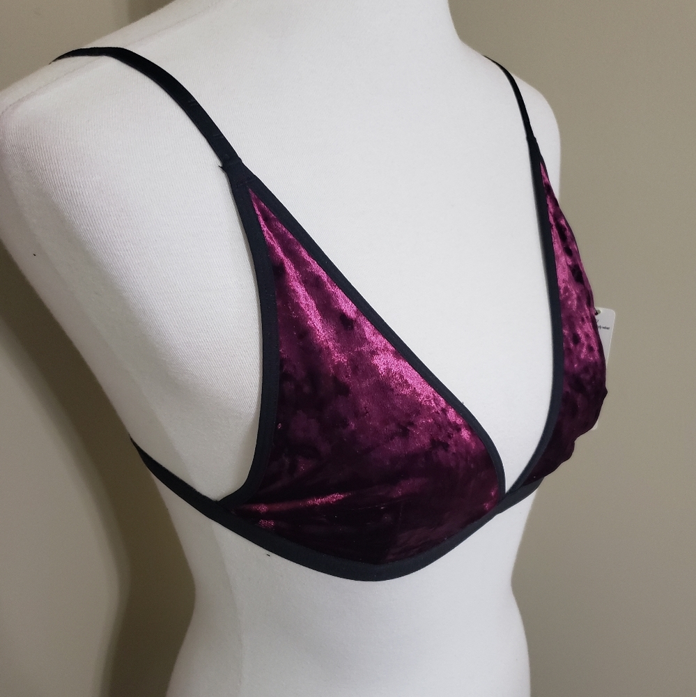 Burgundy velvet bralette - Picture 2 of 5